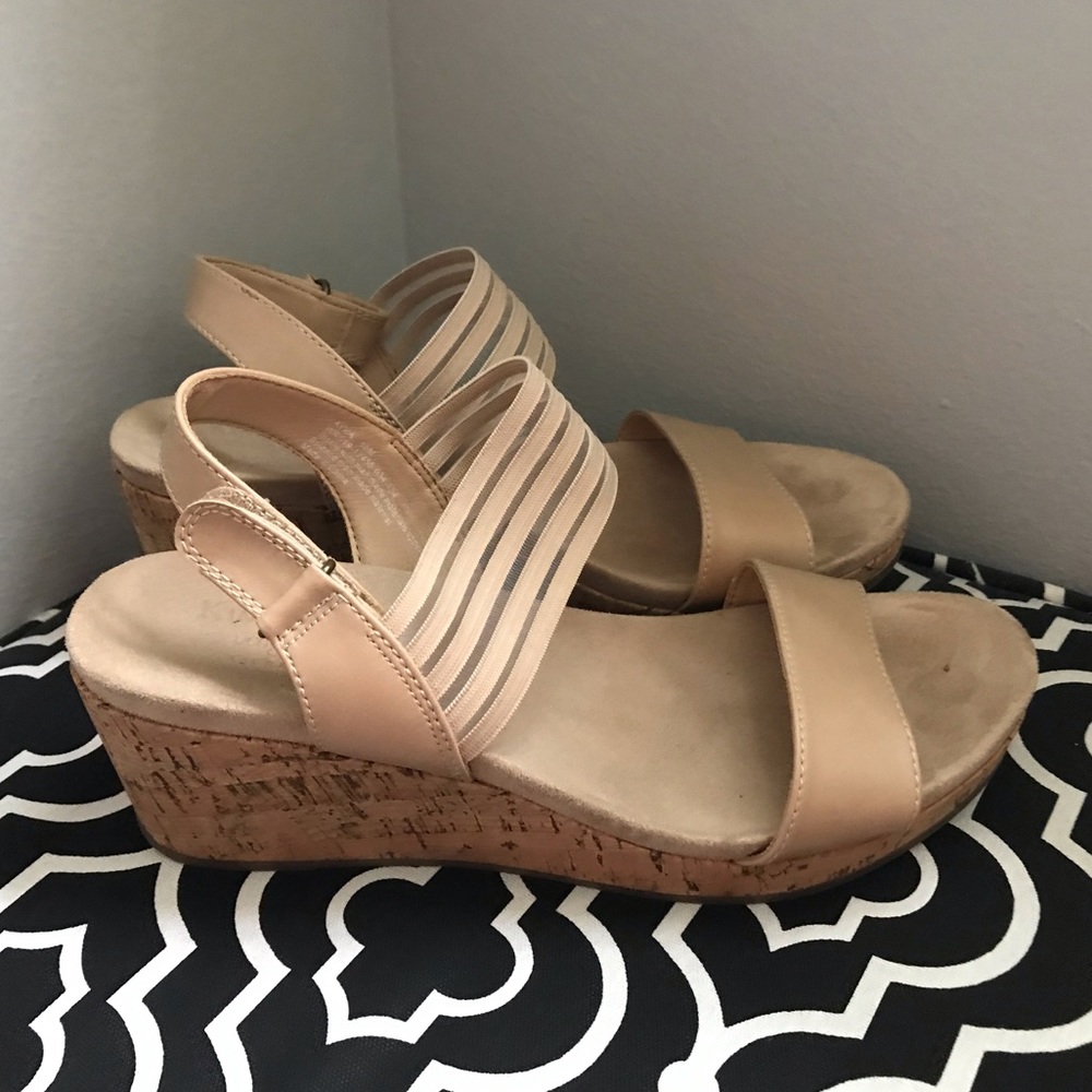 light pink wedges